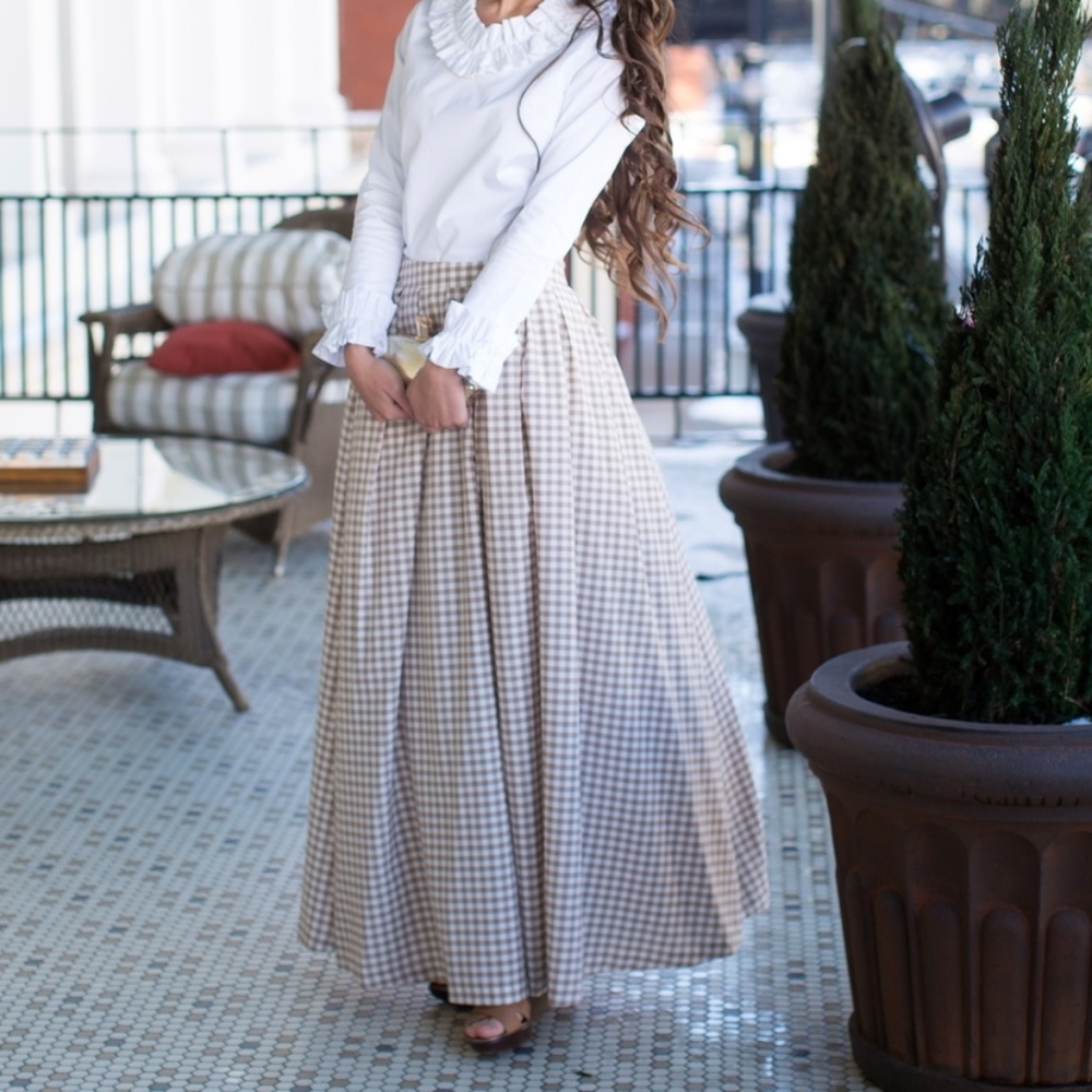 NWT Dainty Jewell's Gingham skirt